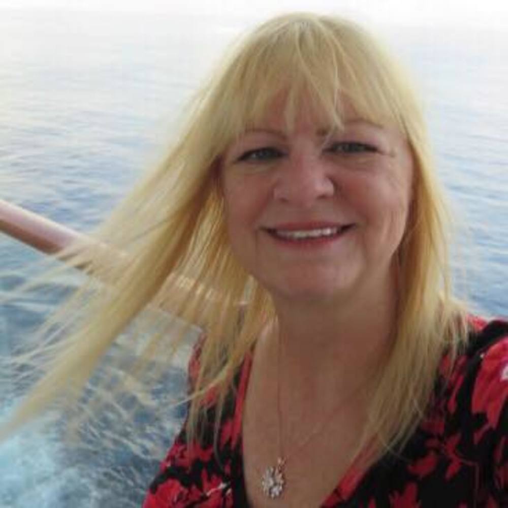 Meet your Posher, Donna